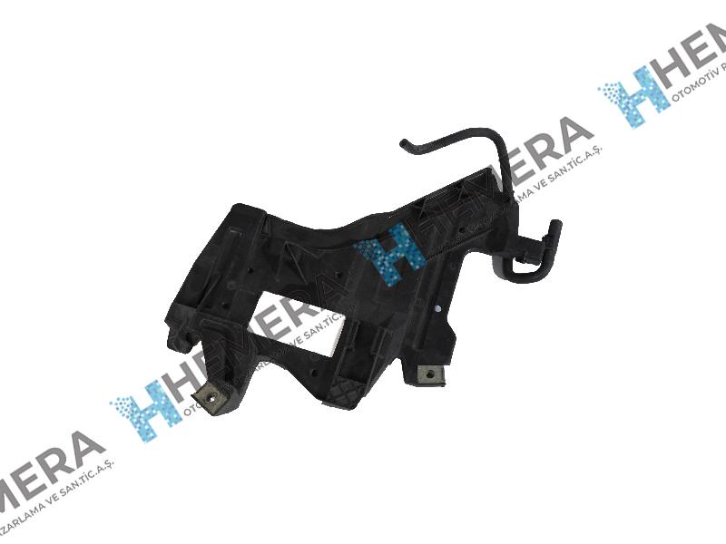 FAR BRAKETİ ÖN ALT SAĞ - Audi A4 yedek parça